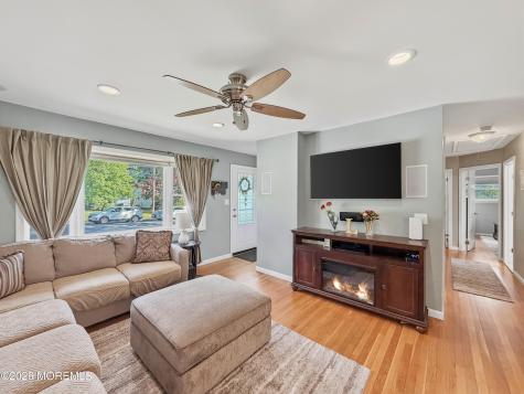 6 Aaron Avenue Howell NJ 07731