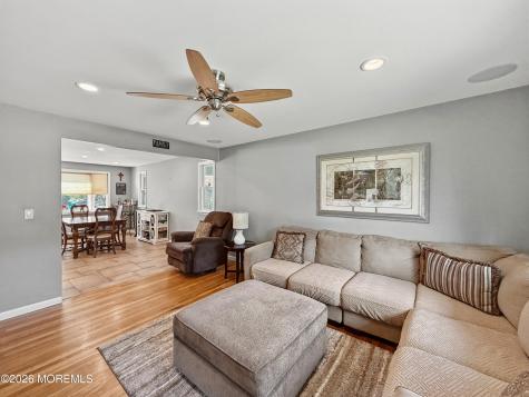 6 Aaron Avenue Howell NJ 07731