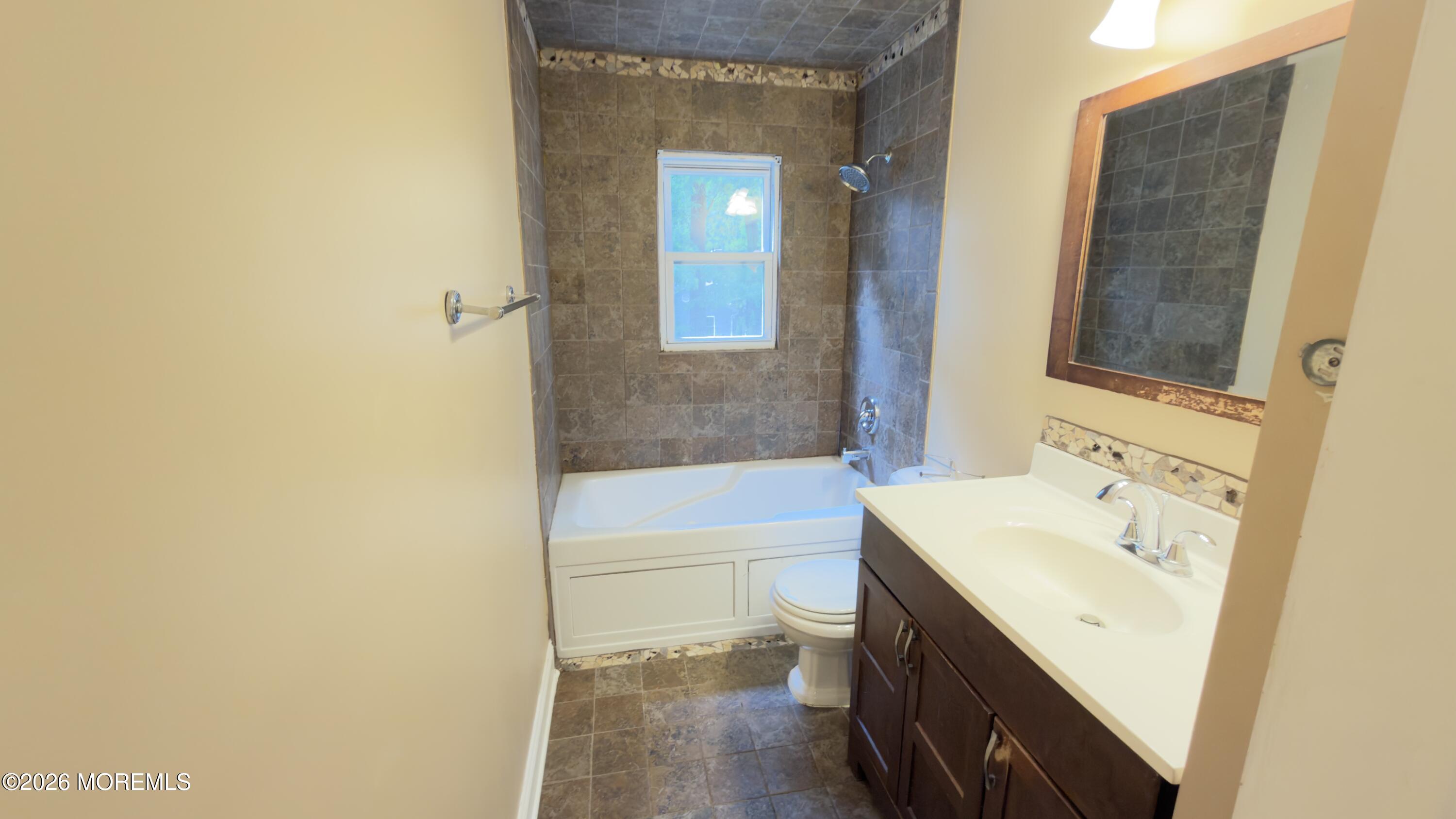 11 Maple Street Jackson NJ 08527