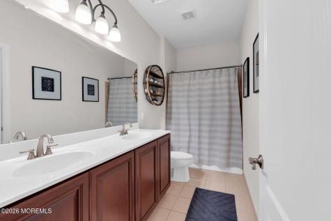 42 Ridgeview Way Allentown NJ 08501