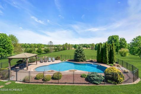 42 Ridgeview Way Allentown NJ 08501