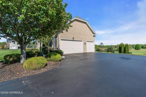 42 Ridgeview Way Allentown NJ 08501
