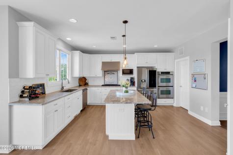 42 Ridgeview Way Allentown NJ 08501