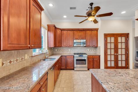 15 Spring Lake Boulevard Waretown NJ 08758