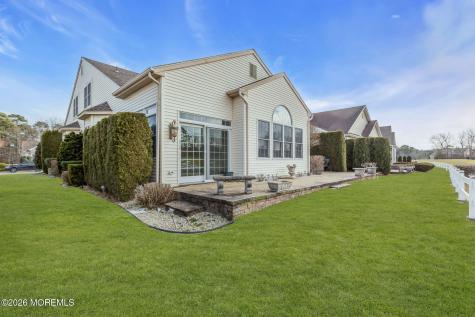 15 Spring Lake Boulevard Waretown NJ 08758