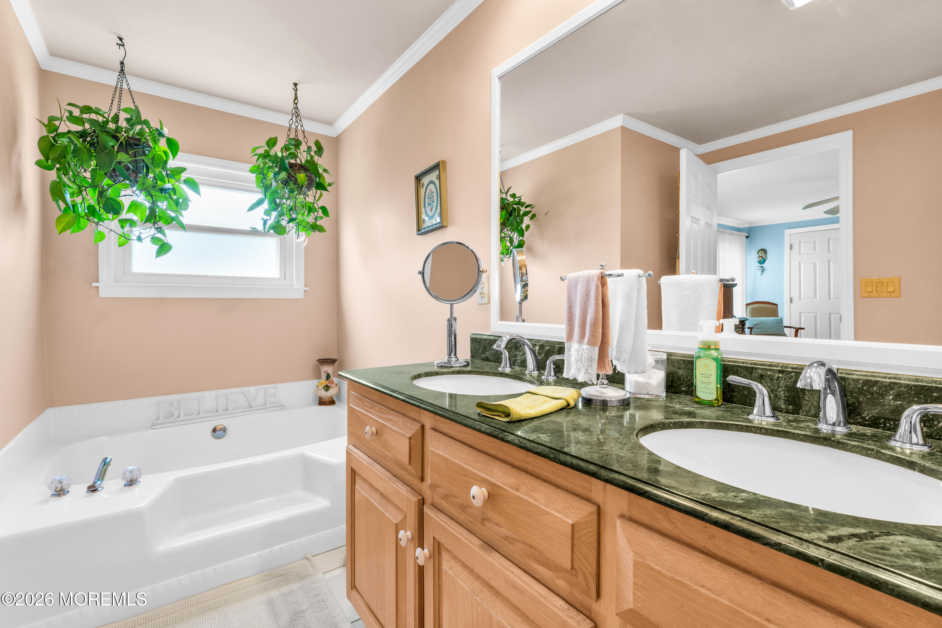 719 Evergreen Court Manchester NJ 08759