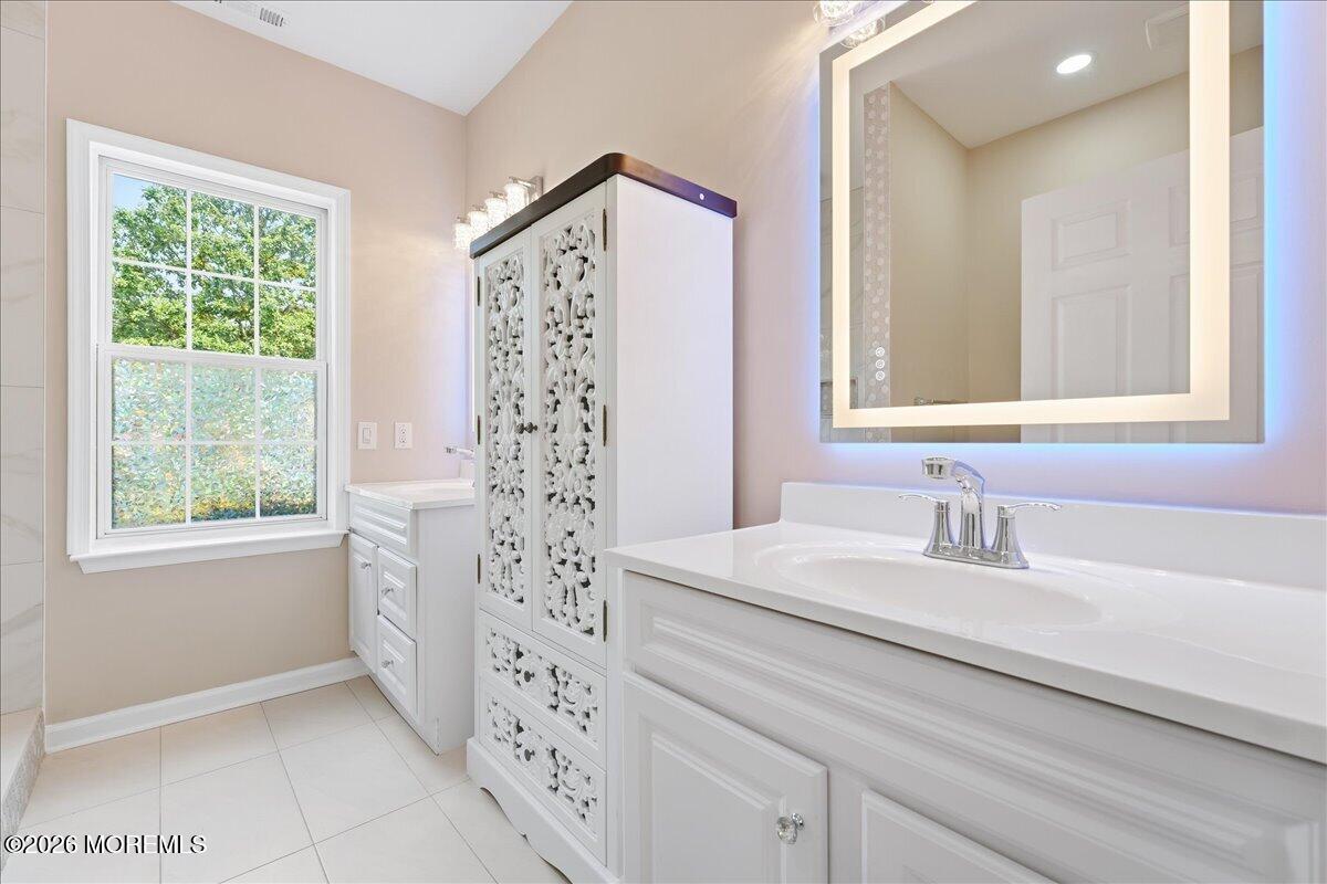 32 Gabriella Circle Manchester NJ 08759