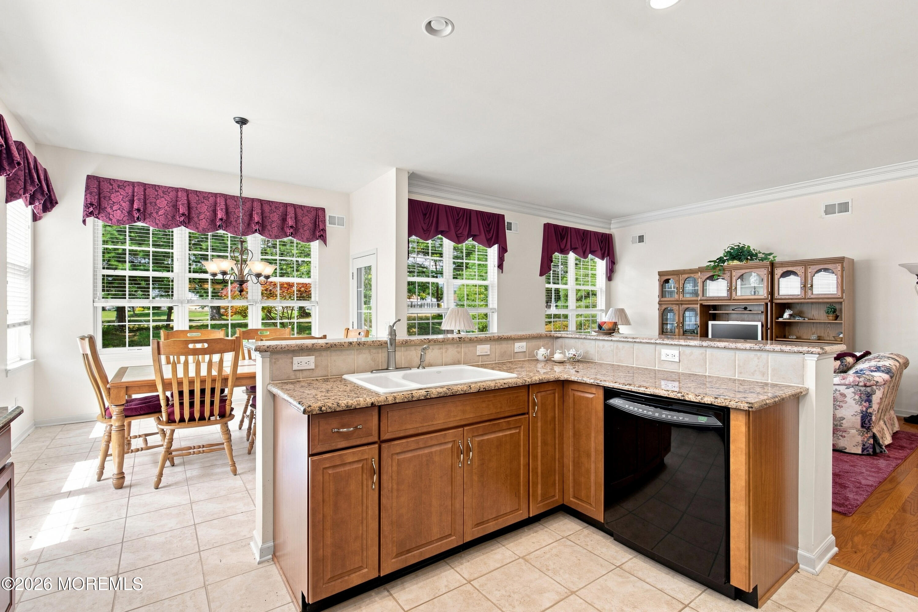 16 Bay Hill Road Jackson NJ 08527
