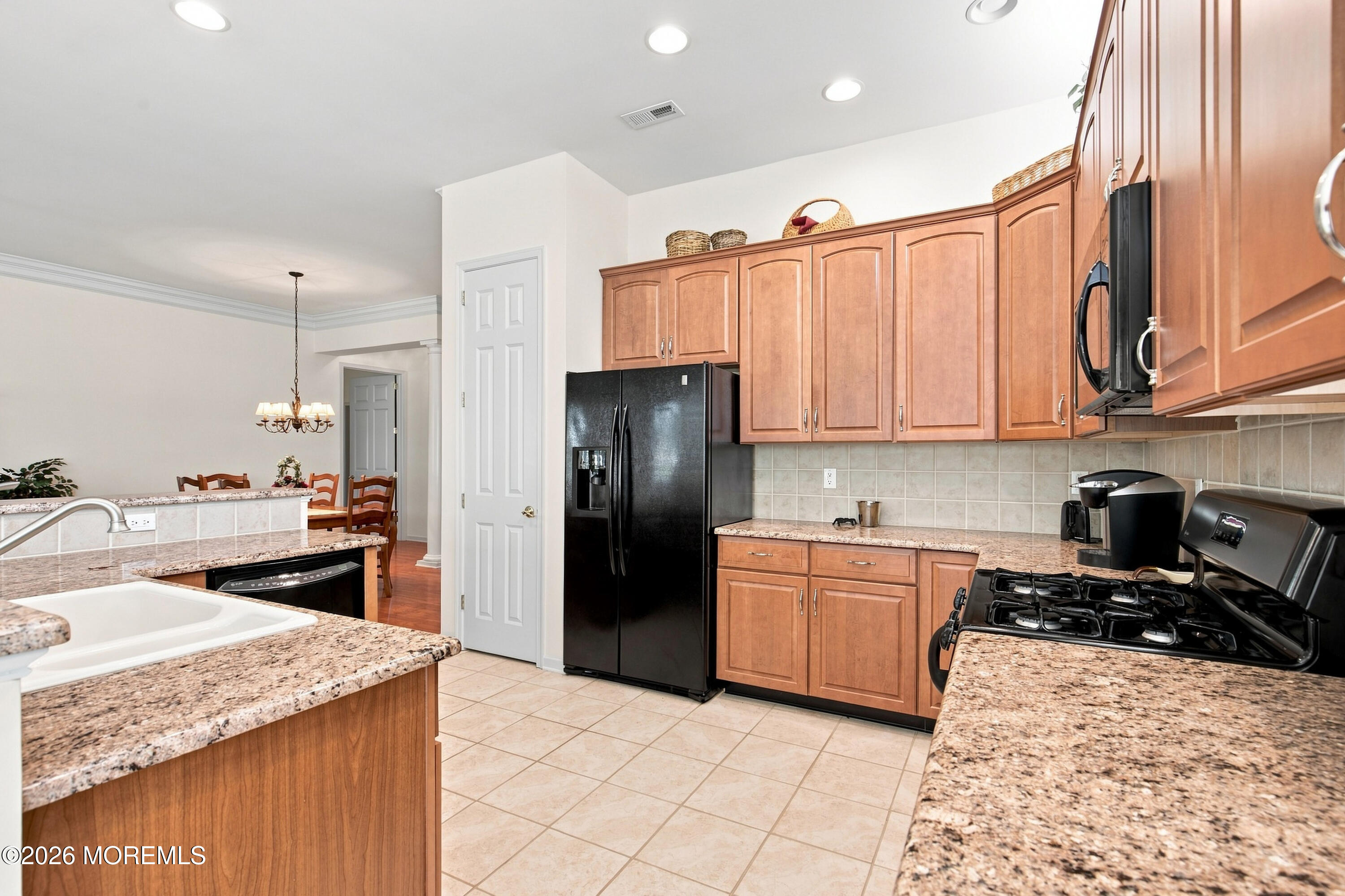 16 Bay Hill Road Jackson NJ 08527