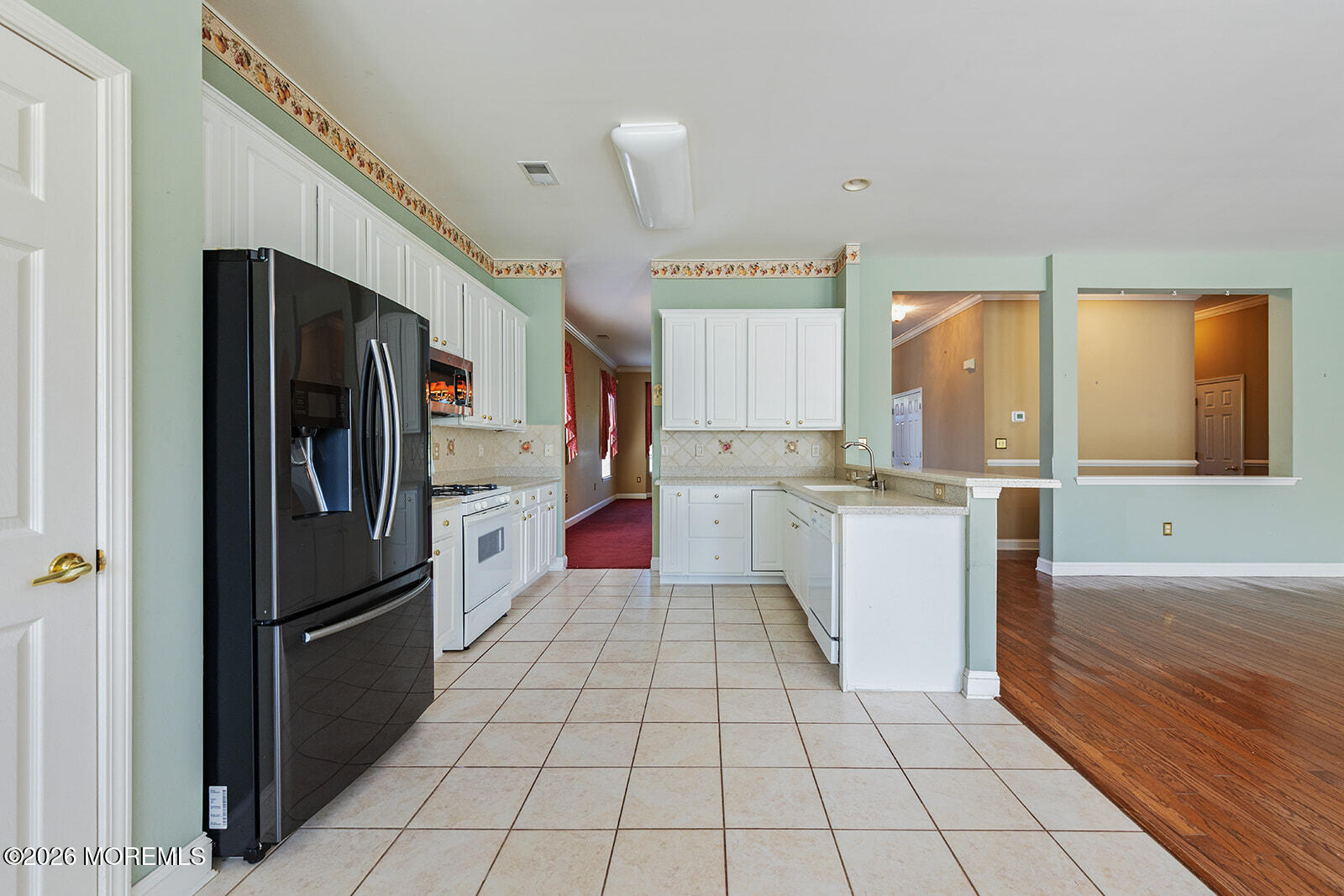 14 Williamsburg Court Allentown NJ 08501