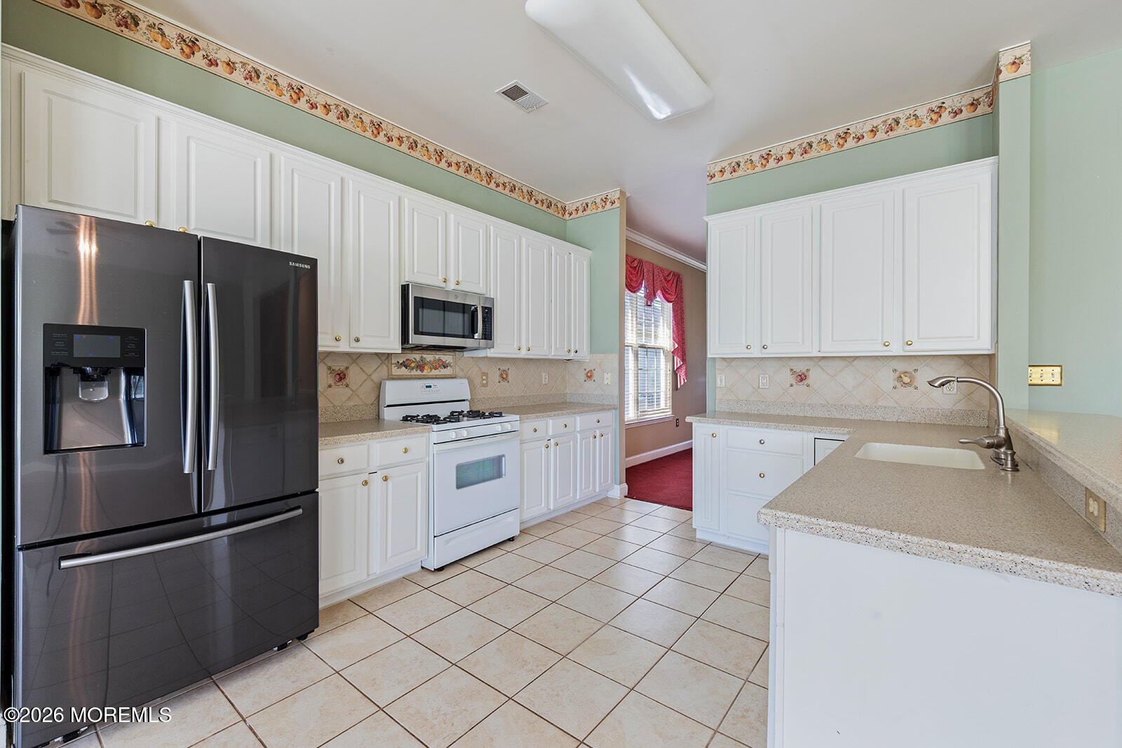 14 Williamsburg Court Allentown NJ 08501
