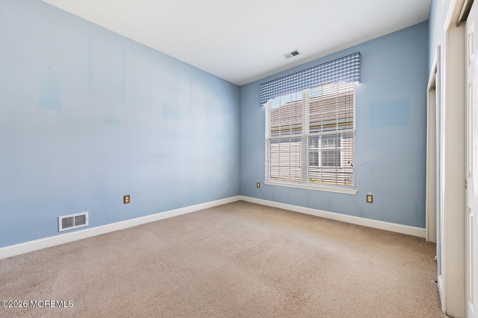 14 Williamsburg Court Allentown NJ 08501