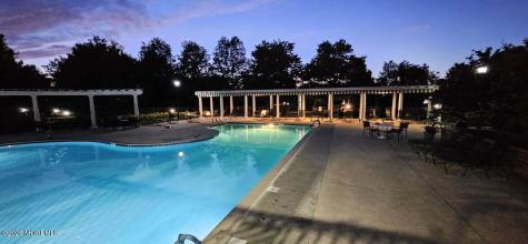 14 Williamsburg Court Allentown NJ 08501
