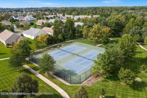 14 Williamsburg Court Allentown NJ 08501