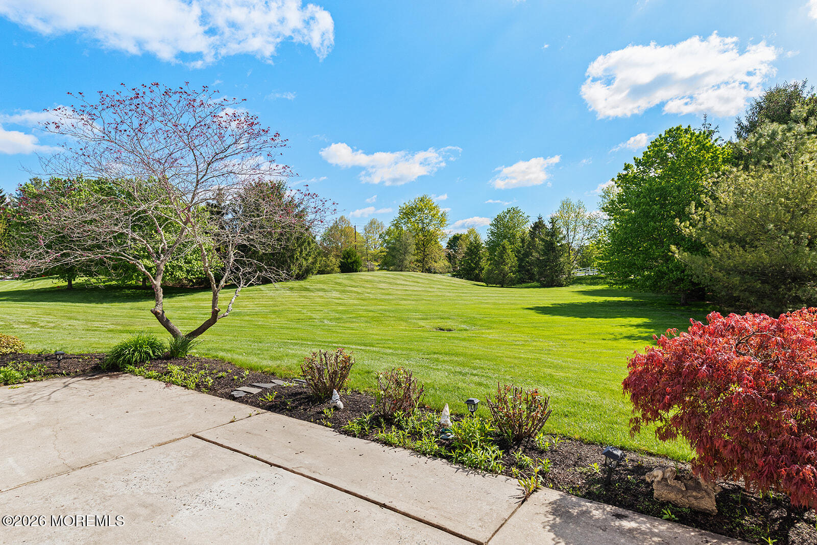 14 Williamsburg Court Allentown NJ 08501