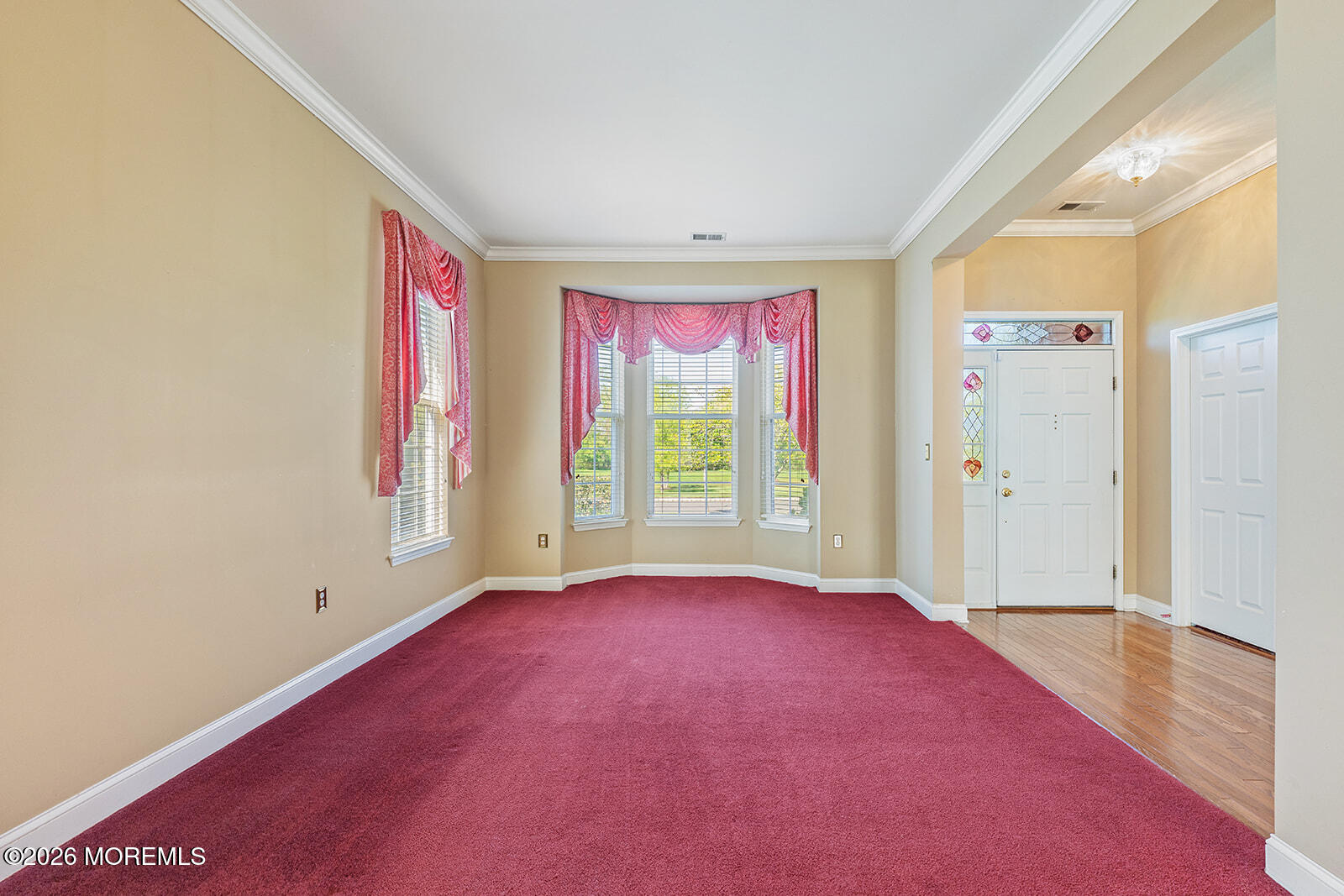 14 Williamsburg Court Allentown NJ 08501