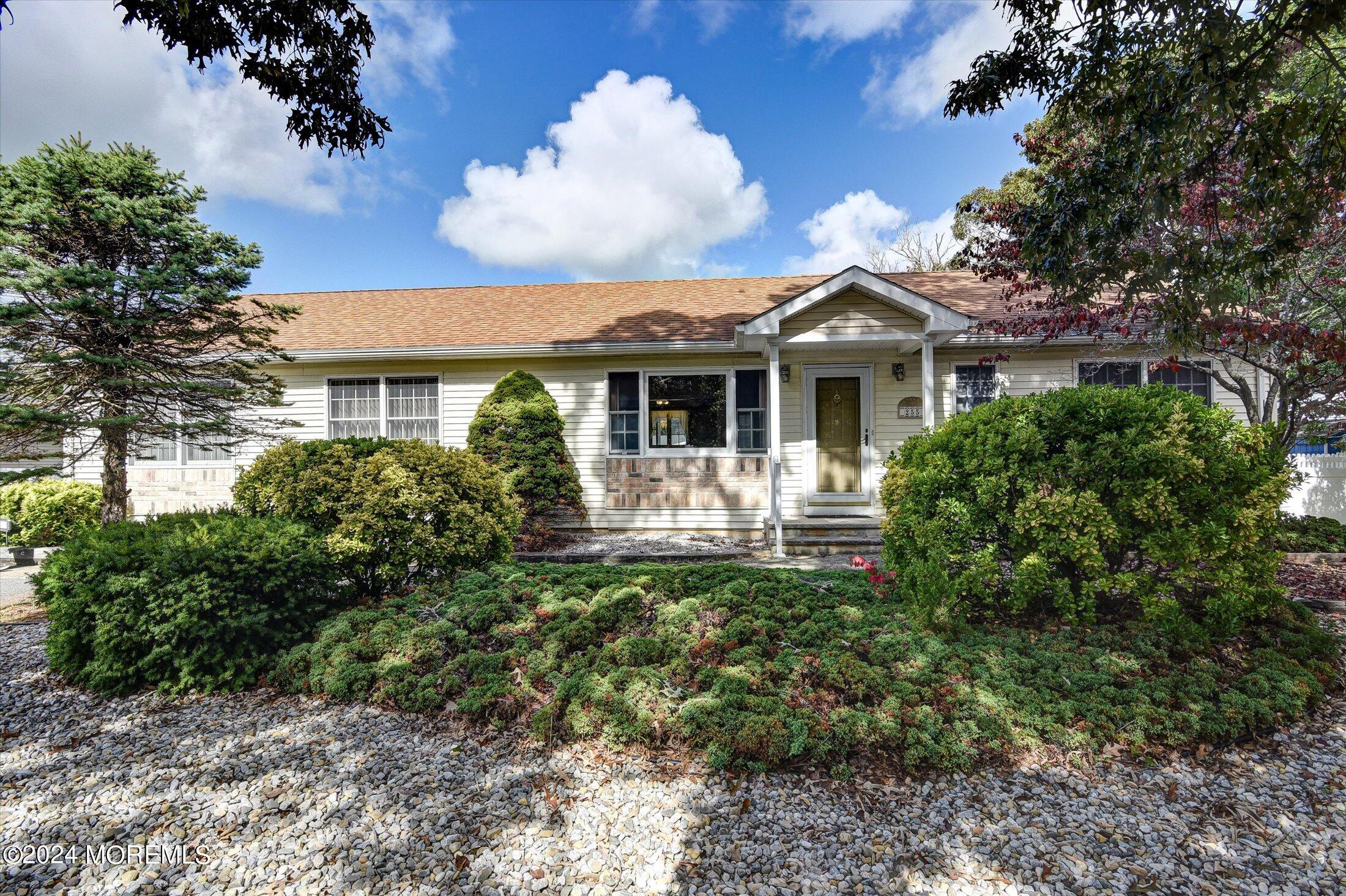 255 Chelsea Avenue Bayville NJ 08721