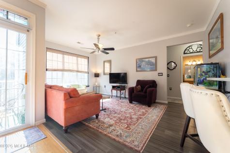 422 Sophee Lane Lakewood NJ 08701