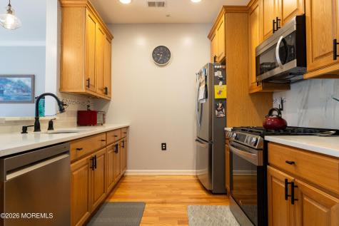 422 Sophee Lane Lakewood NJ 08701
