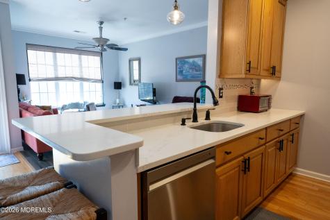 422 Sophee Lane Lakewood NJ 08701