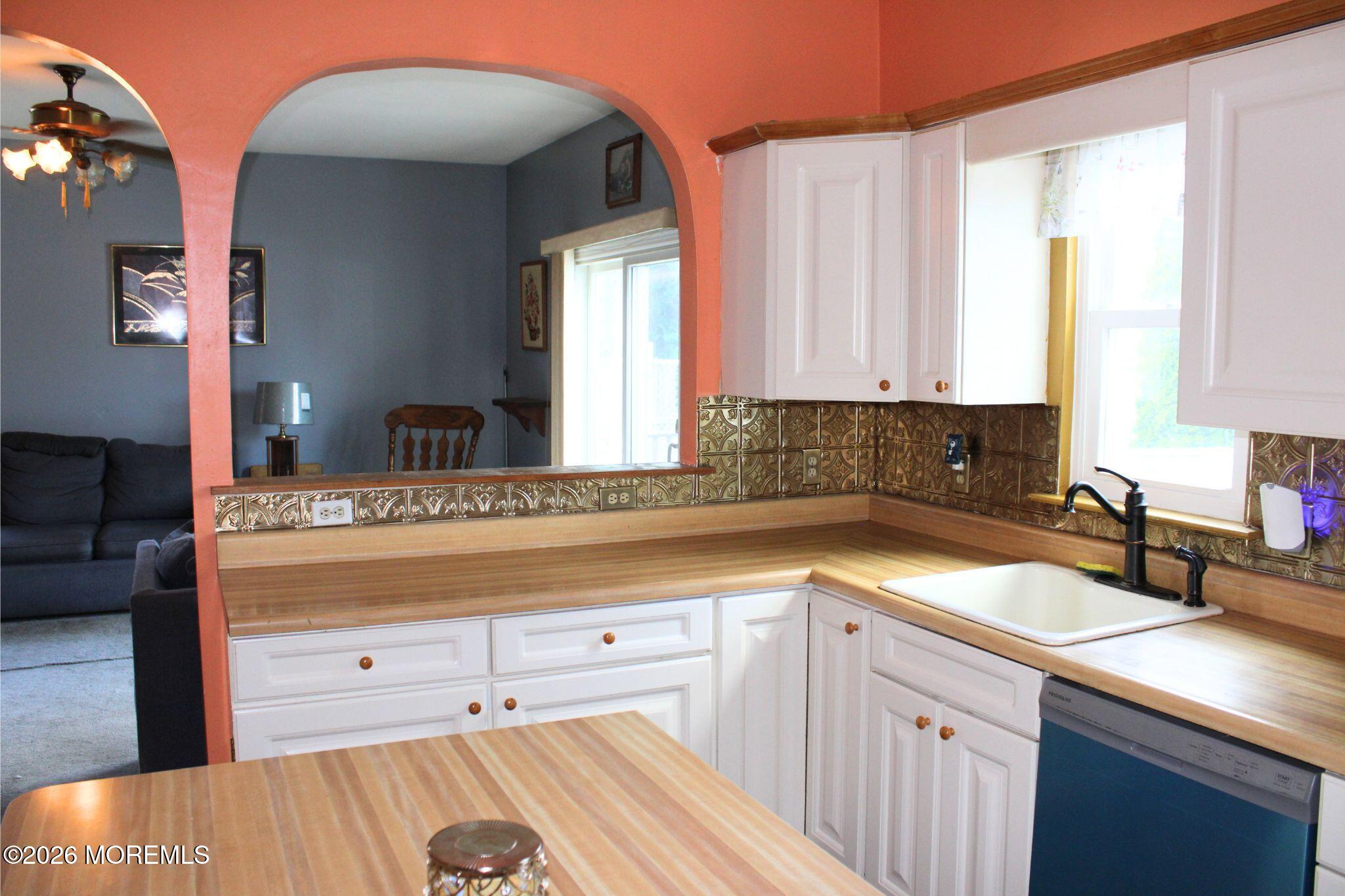 38 Oak Street Keyport NJ 07735