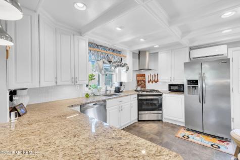 24 Taylor Avenue North Middletown NJ 07748