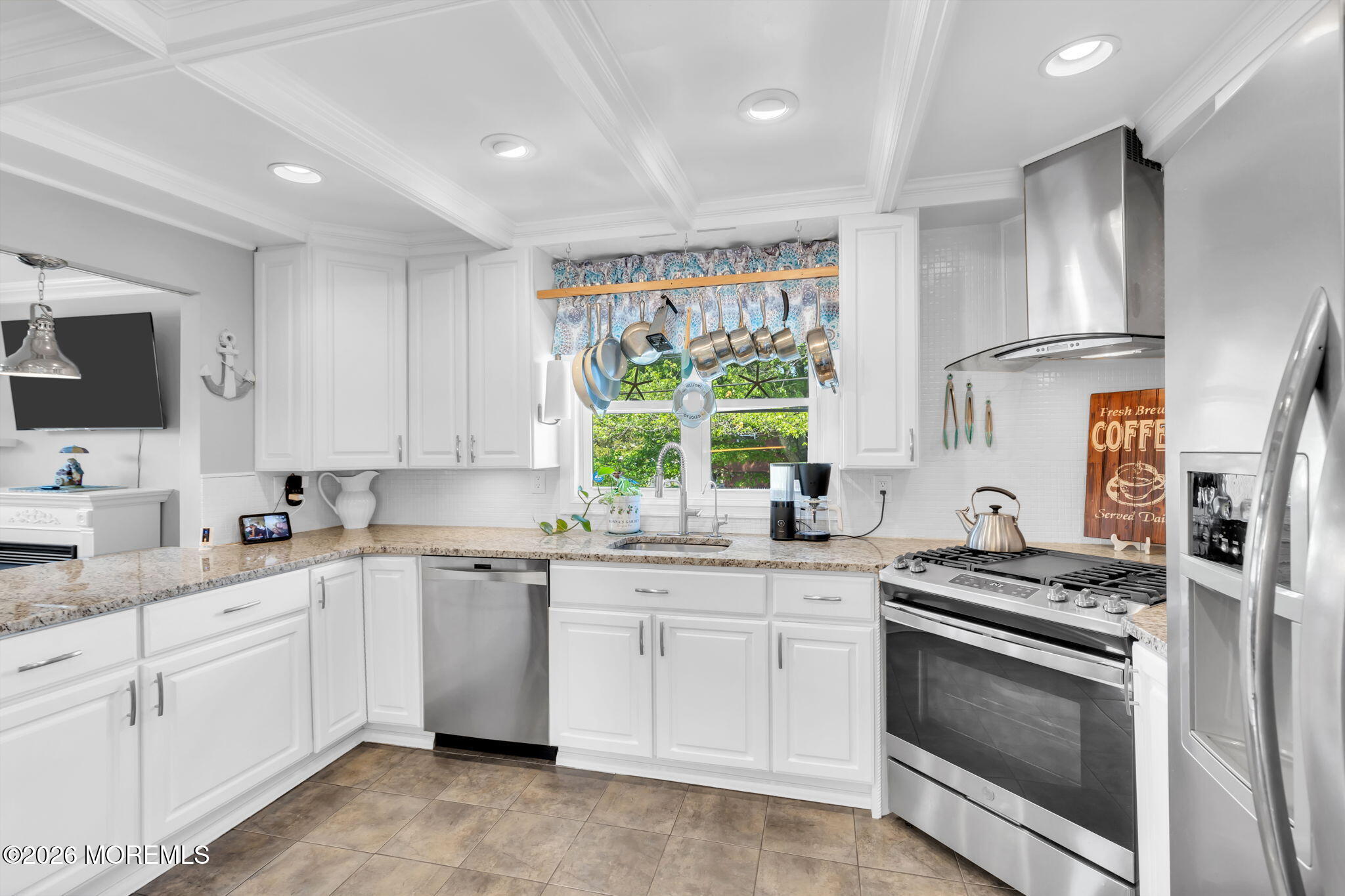 24 Taylor Avenue North Middletown NJ 07748