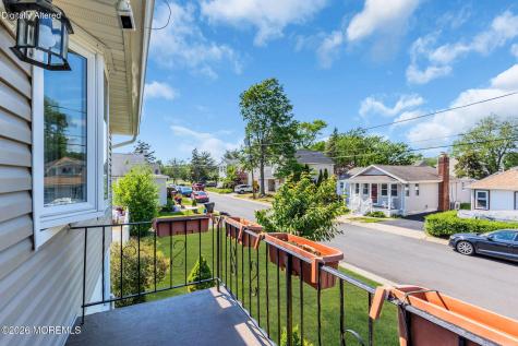 24 Taylor Avenue North Middletown NJ 07748