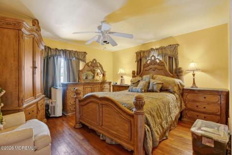 9 Hurley Street Keyport NJ 07735
