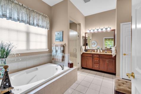 36 Muirfield Road Jackson NJ 08527