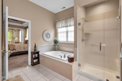 36 Muirfield Road Jackson NJ 08527