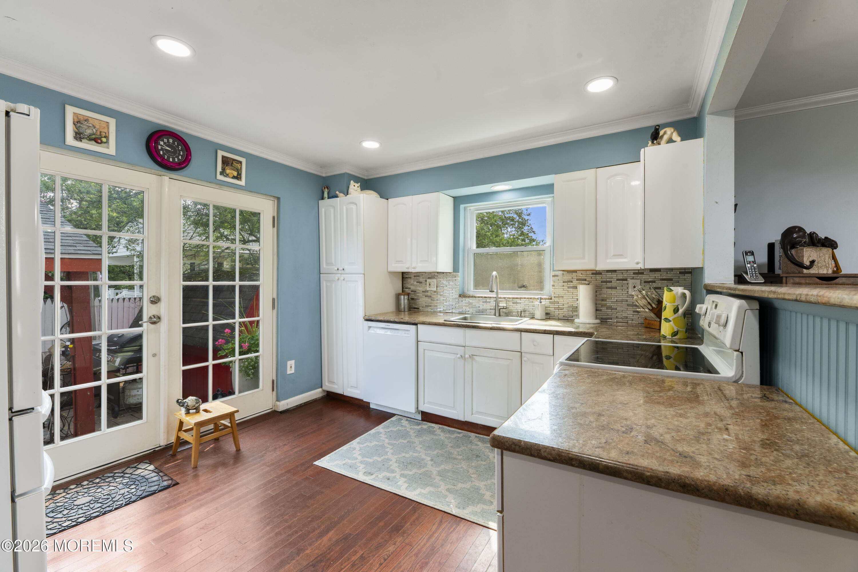 13 Chestnut Street Farmingdale NJ 07727