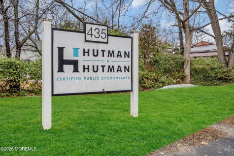 435 E County Line Road Lakewood NJ 08701
