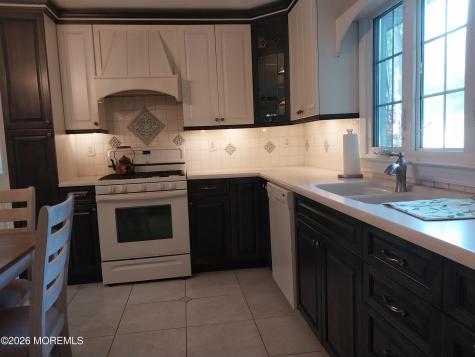 511 Clinton Avenue Toms River NJ 08753