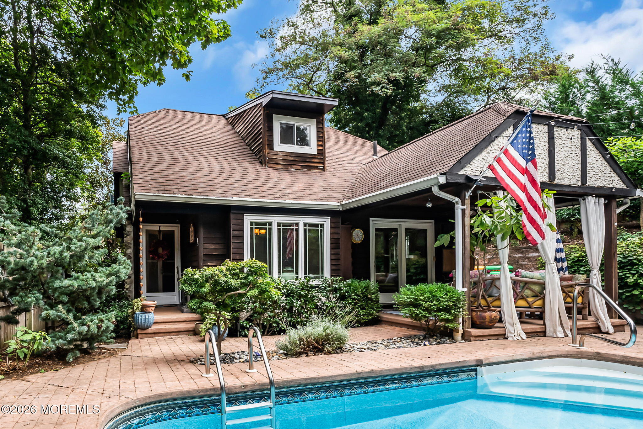85 Valley Avenue Highlands NJ 07732