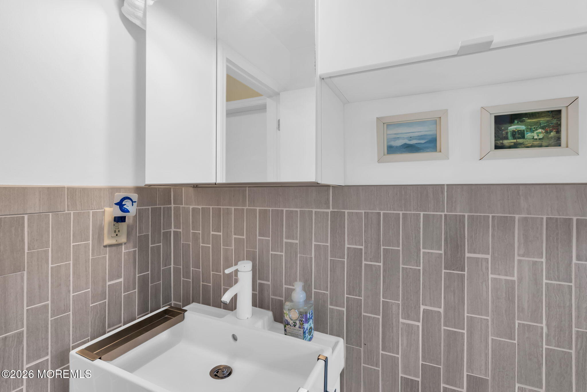 85 Valley Avenue Highlands NJ 07732
