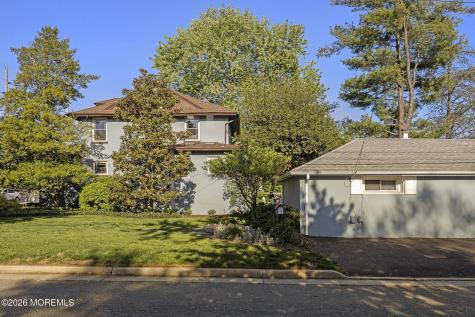 140 Leonardville Road Belford NJ 07718