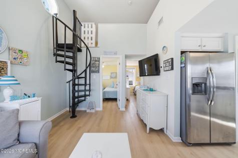 105 W Dune Way Lavallette NJ 08735