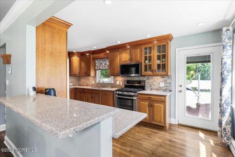 14 Dexter Road East Brunswick NJ 08816