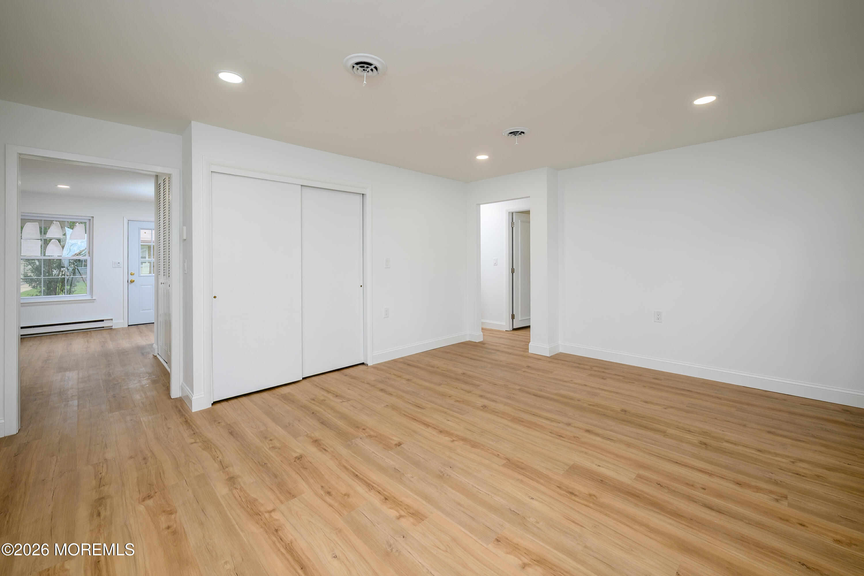 37 Cambridge Circle Manchester NJ 08759