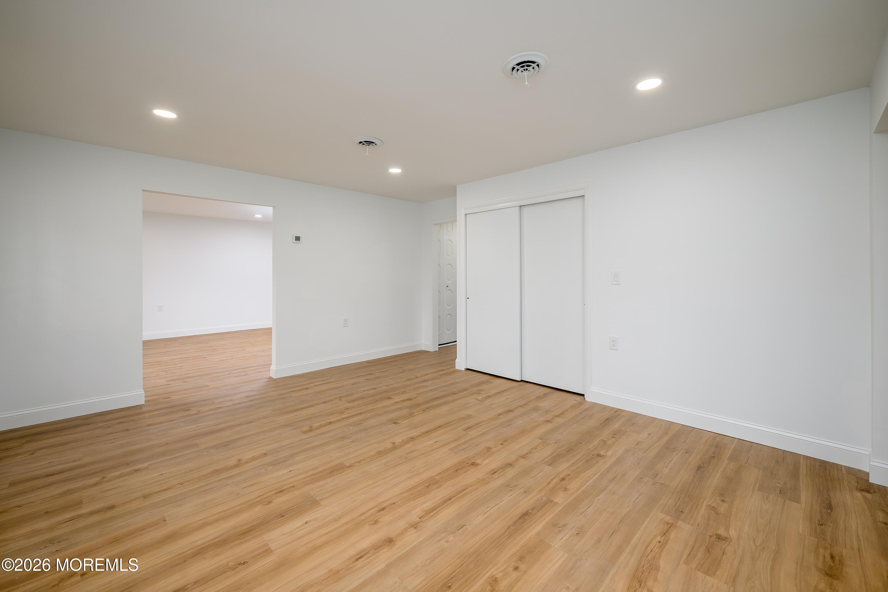 37 Cambridge Circle Manchester NJ 08759