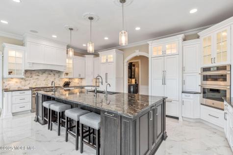 10 Hop Brook Lane Holmdel NJ 07733