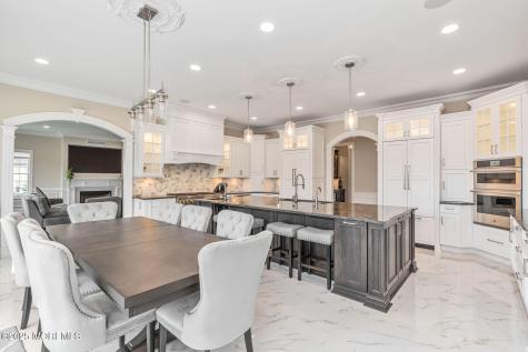 10 Hop Brook Lane Holmdel NJ 07733