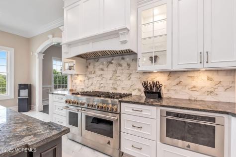 10 Hop Brook Lane Holmdel NJ 07733