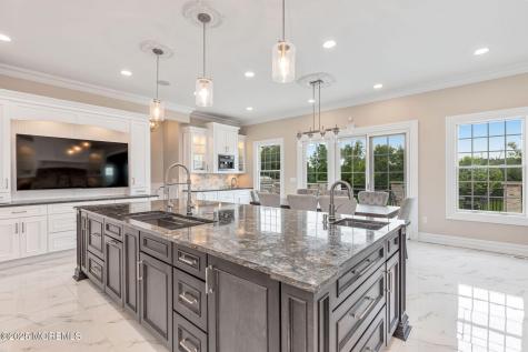 10 Hop Brook Lane Holmdel NJ 07733