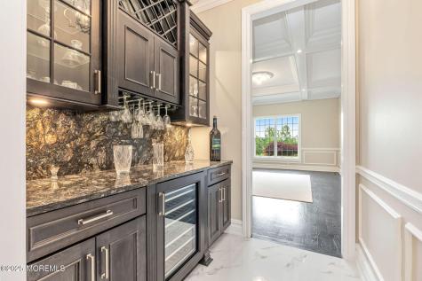 10 Hop Brook Lane Holmdel NJ 07733