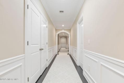 10 Hop Brook Lane Holmdel NJ 07733
