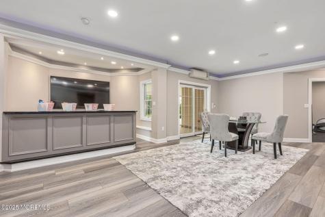 10 Hop Brook Lane Holmdel NJ 07733