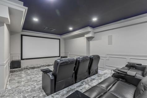 10 Hop Brook Lane Holmdel NJ 07733
