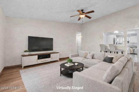 22 Farnworth Close Freehold NJ 07728